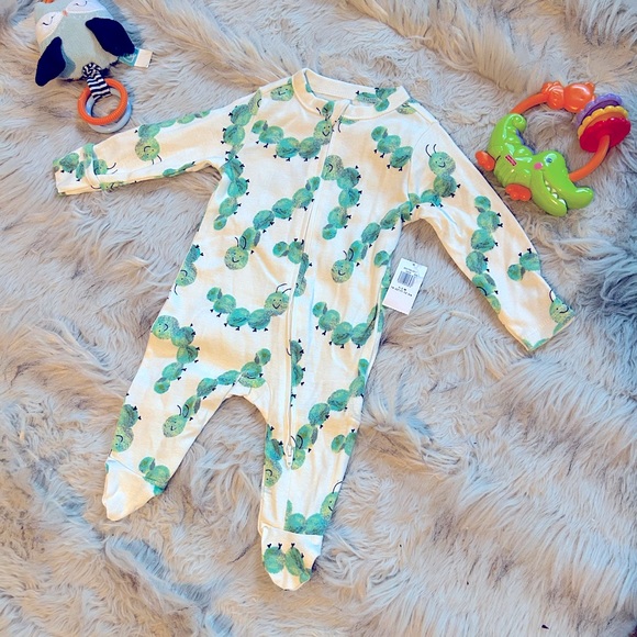 Old Navy Other - Old Navy Two Way Zipper Little Catterpillar Baby Boy Onesie (0-3 M)